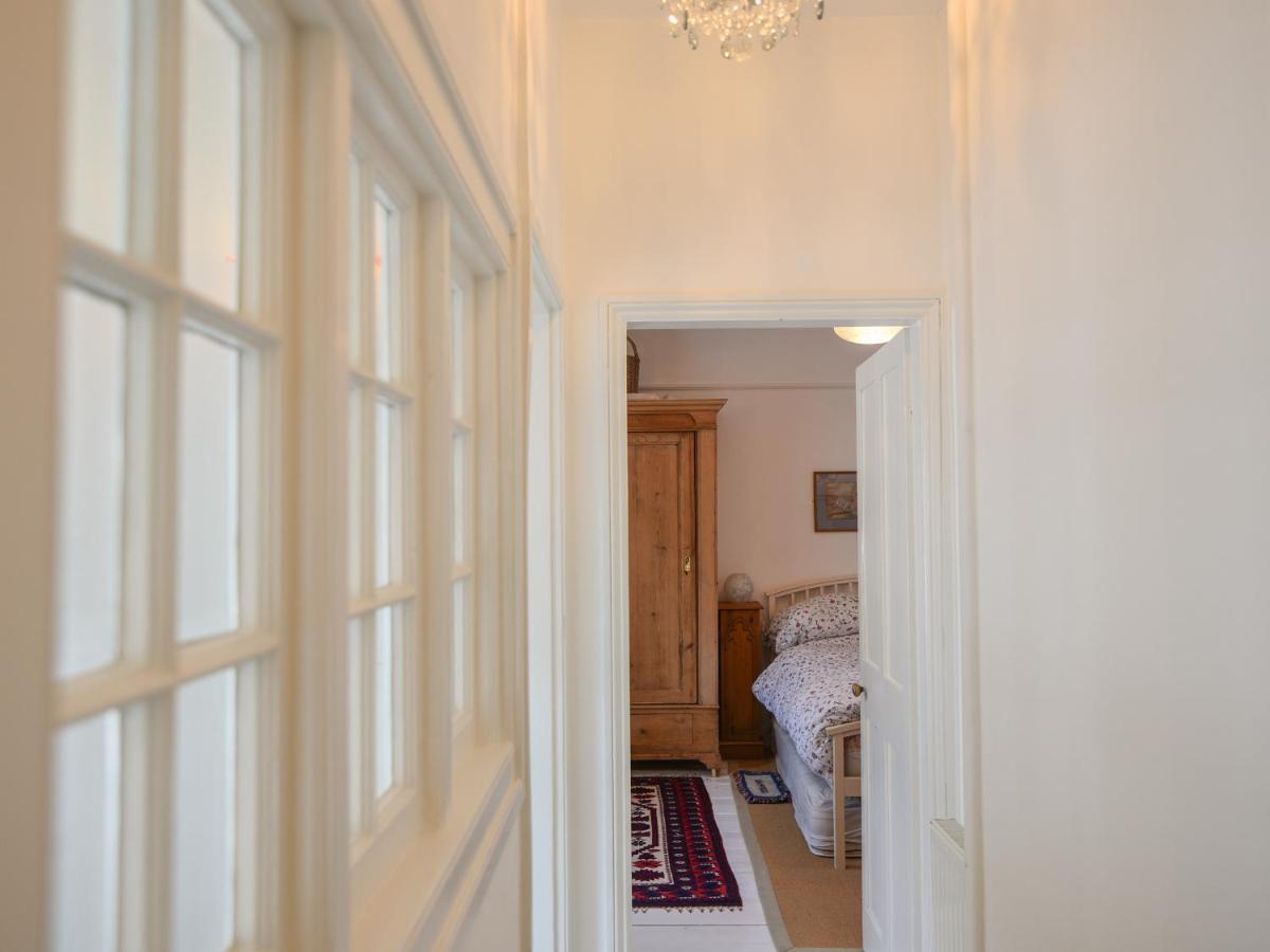 Naunton Cottage ليم ريجيس المظهر الخارجي الصورة